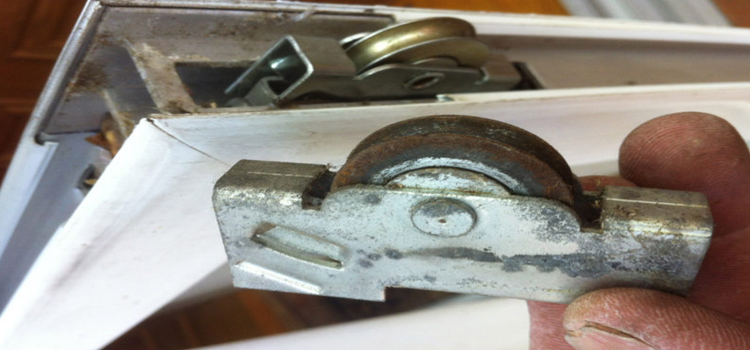 screen door roller repair in Fremont